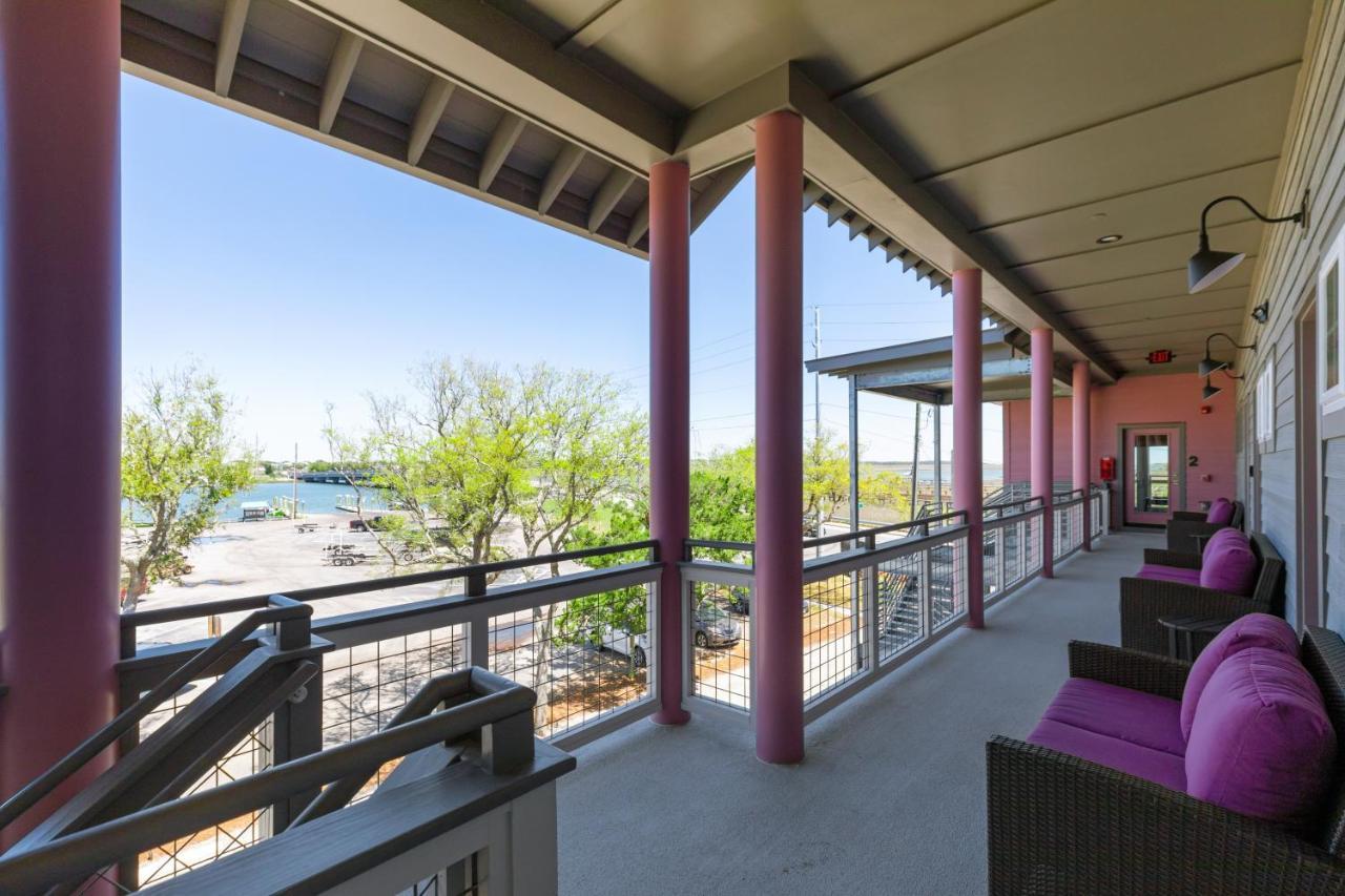 Hotel Folly With Marsh And Sunset Views Folly Beach Exterior photo