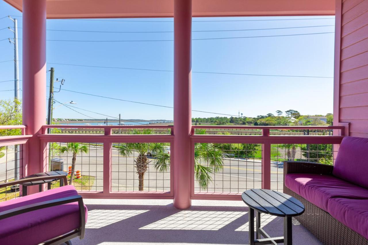 Hotel Folly With Marsh And Sunset Views Folly Beach Exterior photo