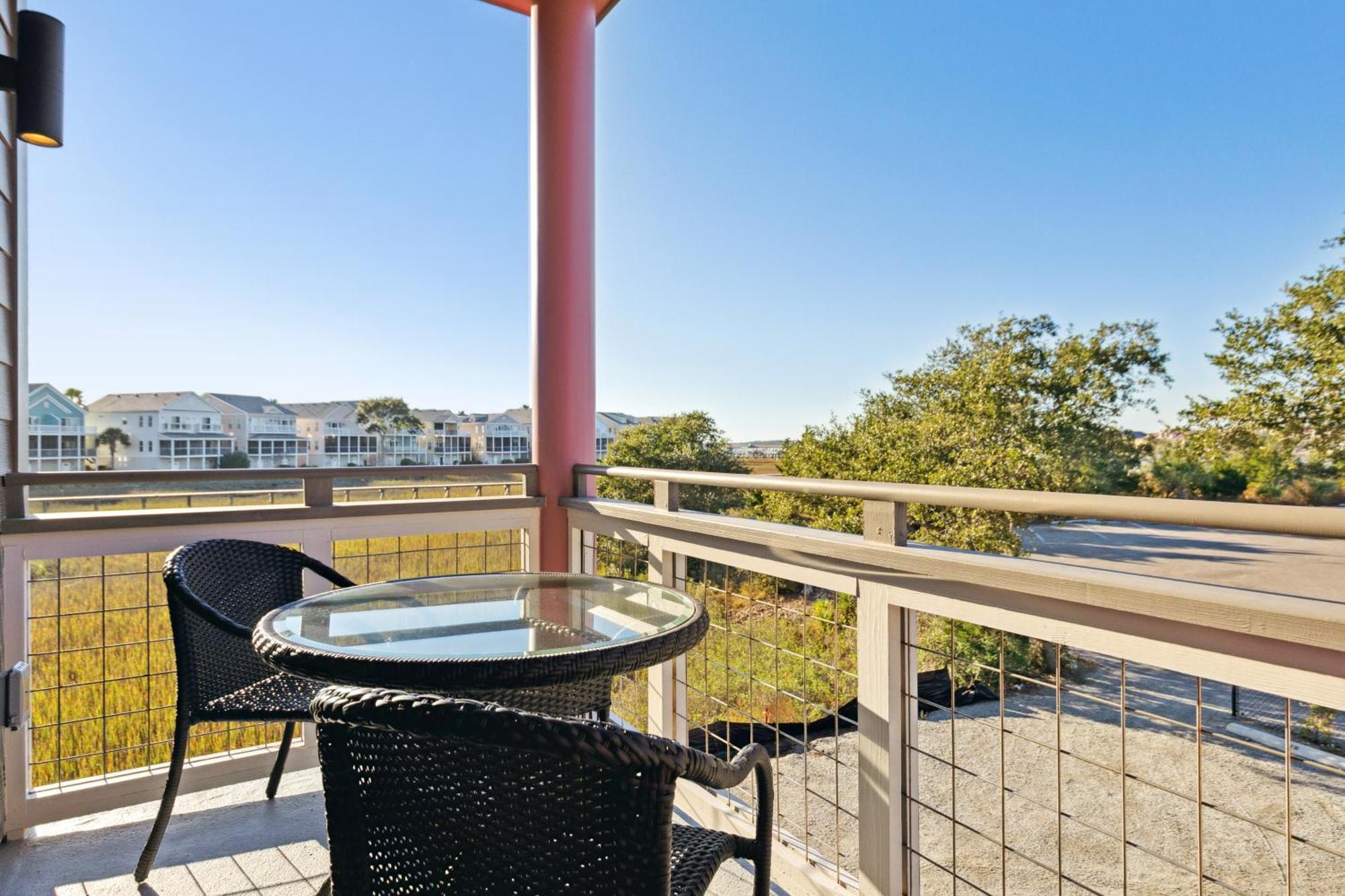 Hotel Folly With Marsh And Sunset Views Folly Beach Exterior photo